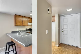 Photo #3: 6572078 Listing