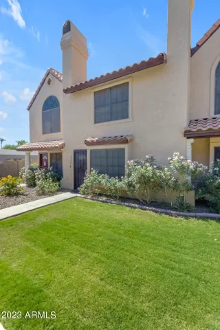 Photo #2: 6572233 Listing