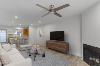 Photo #4: 6572233 Listing