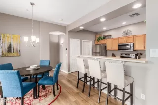 Photo #6: 6572276 Listing