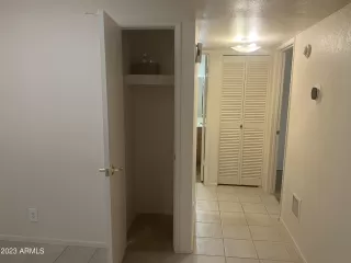 Photo #6: 6572400 Listing