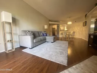 Photo #2: 6572717 Listing