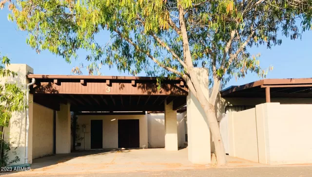 MLS: 6573053 Condo For Sale