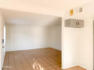 Photo #3: 6573053 Listing