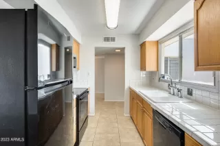 Photo #2: 6573431 Listing