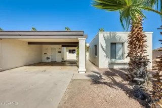 Photo #5: 6573431 Listing