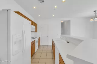 Photo #6: 6573532 Listing