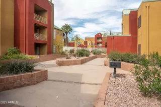 Photo #4: 6573710 Listing