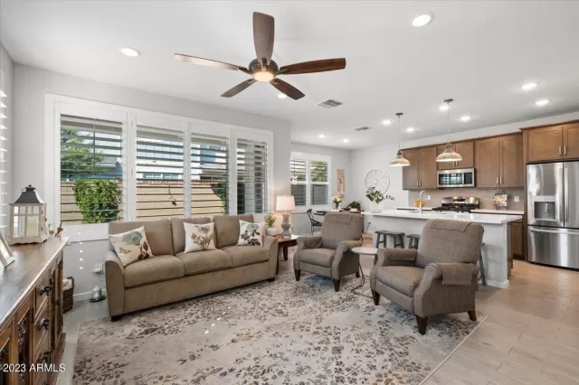 MLS: 6573743 Condo For Sale