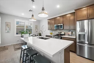 Photo #5: 6573743 Listing 