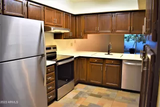 Photo #1: 6573818 Listing 