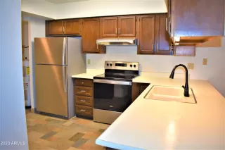 Photo #2: 6573818 Listing 