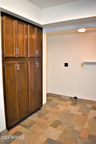 Photo #3: 6573818 Listing 