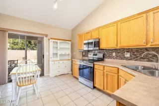 Photo #2: 6574704 Listing