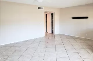 Photo #2: 6574749 Listing 