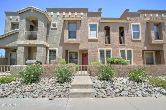 MLS: 6574762 Condo For Sale