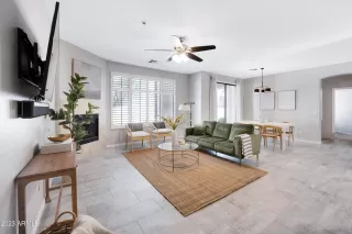 Photo #4: 6575072 Listing