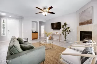 Photo #5: 6575072 Listing