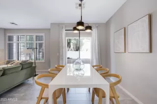 Photo #6: 6575072 Listing