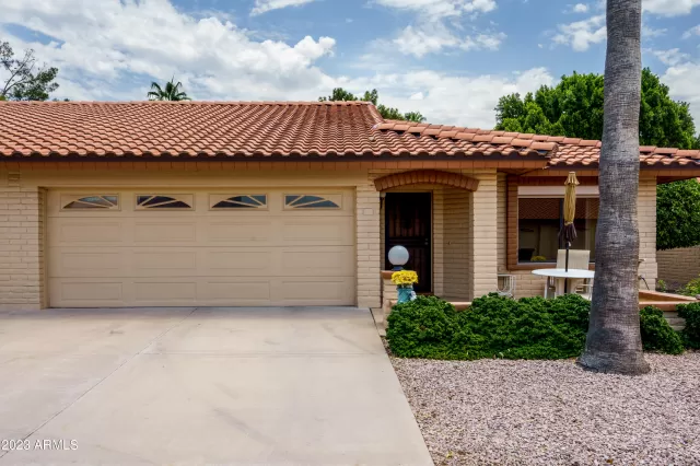 MLS: 6575513 Condo For Sale