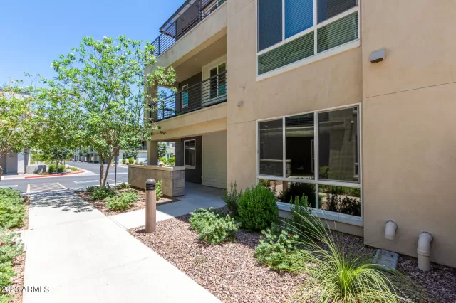 MLS: 6575702 Condo For Sale