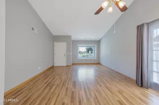 Photo #3: 6575772 Listing 