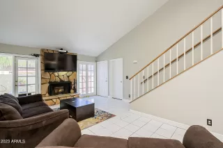 Photo #4: 6575841 Listing