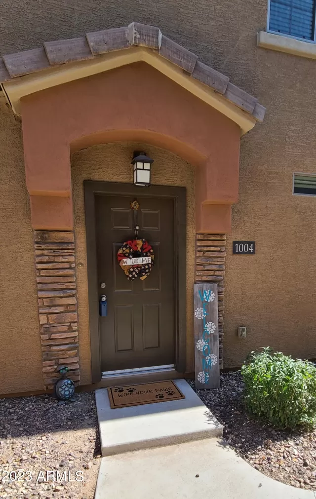 MLS: 6575987 Condo For Sale