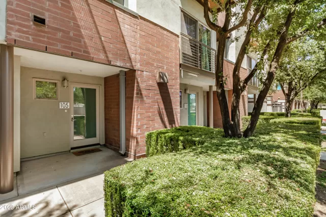 MLS: 6576063 Condo For Sale