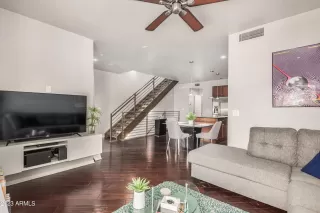 Photo #4: 6576063 Listing 