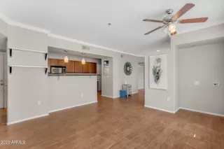 Photo #4: 6577198 Listing