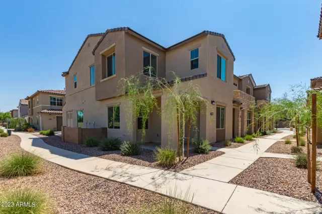 MLS: 6577207 Condo For Sale