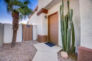 Photo #3: 6577293 Listing 