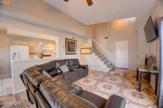 Photo #6: 6577293 Listing 