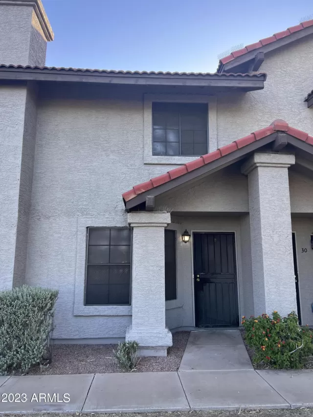 MLS: 6577370 Condo For Sale