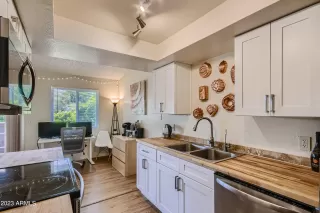 Photo #4: 6577697 Listing 