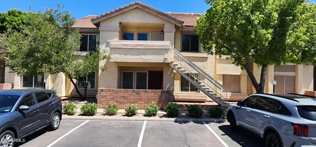 MLS: 6577724 Condo For Sale