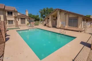 Photo #6: 6577724 Listing 