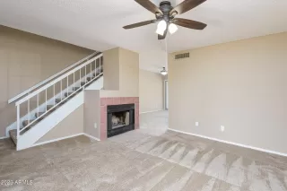 Photo #6: 6577938 Listing