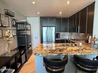 Photo #6: 6577953 Listing 