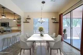 Photo #4: 6577990 Listing