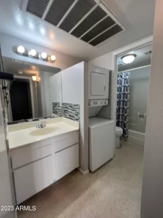 Photo #5: 6578448 Listing 