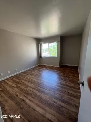 Photo #6: 6578448 Listing 