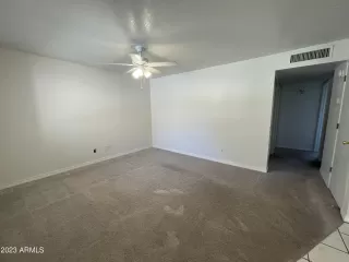 Photo #3: 6578696 Listing