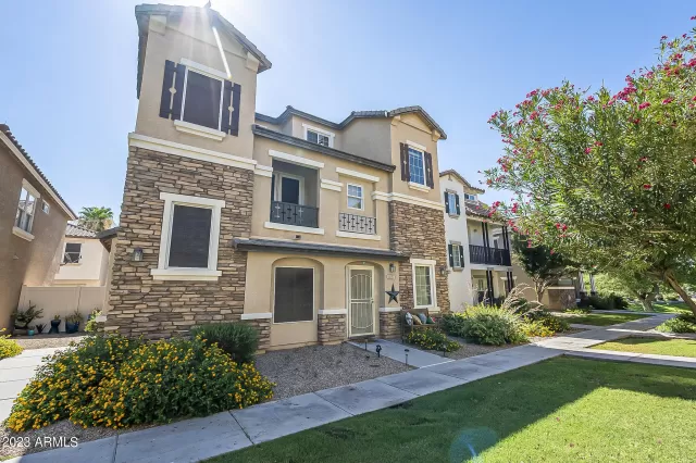 MLS: 6578747 Condo For Sale