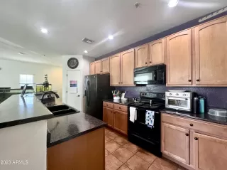 Photo #3: 6579023 Listing