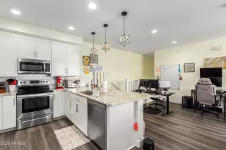 Photo #6: 6579452 Listing 