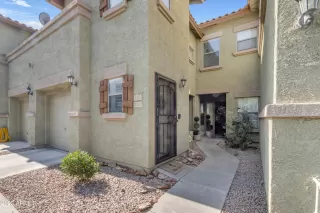 Photo #5: 6579479 Listing