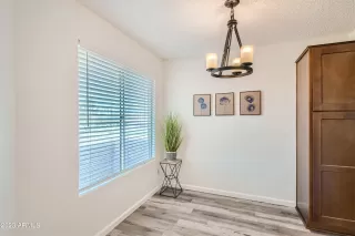 Photo #4: 6579572 Listing