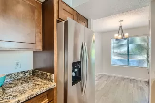 Photo #6: 6579572 Listing